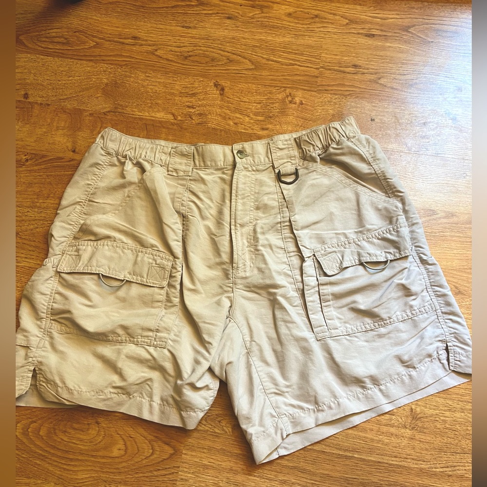 Columbia performance fishing gear
